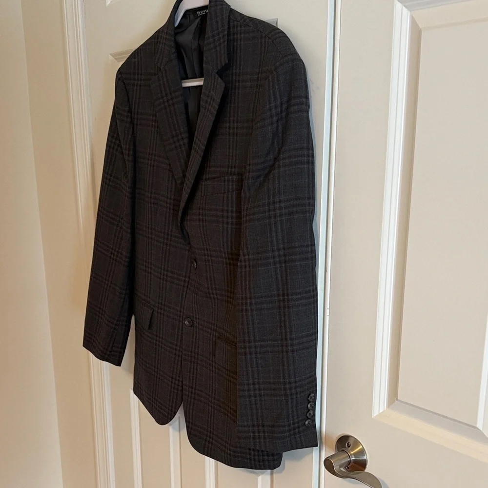 Jos. A. Bank Tailored Fit gray plaid blazer Size 42R 100% Wool